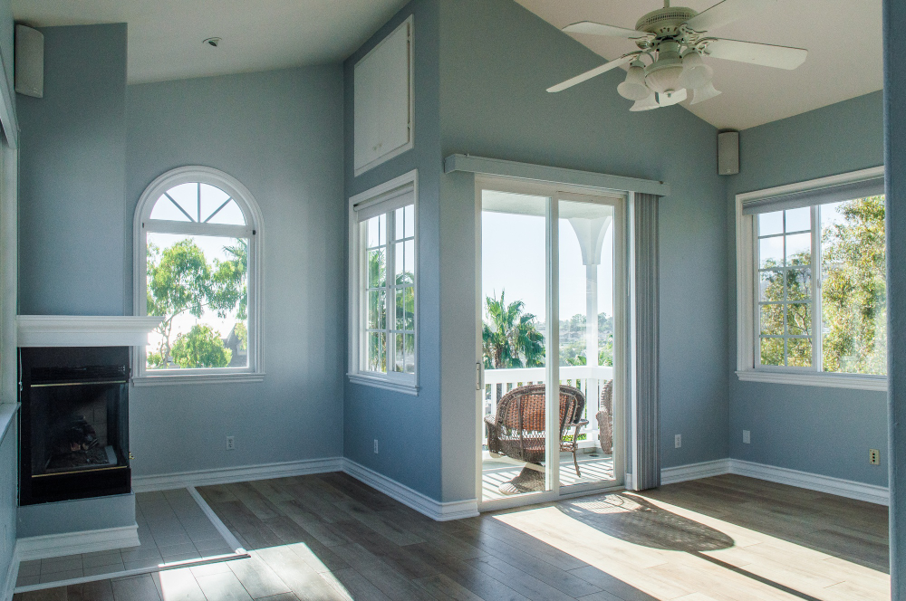 Velva Windows by Material