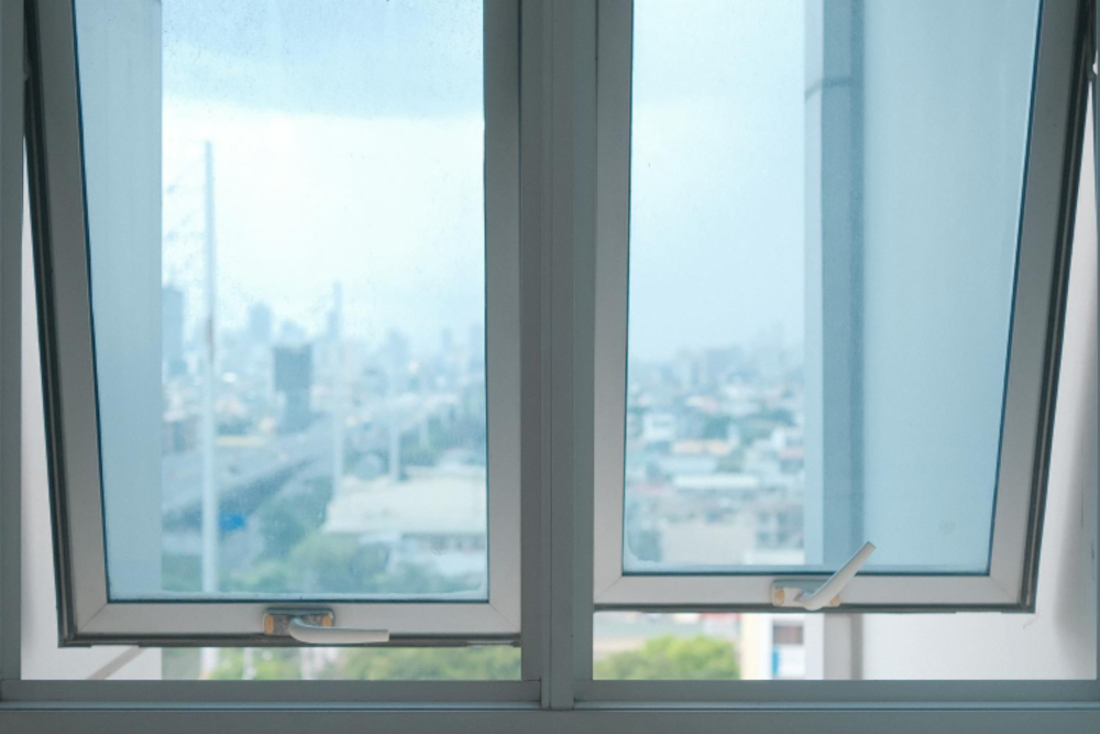 Minot Awning Windows